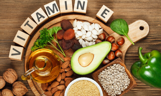E-Vitamin finnes i matvarer rike på fett. Foto: NTB Scanpix/Shutterstock E-Vitamin finnes i matvarer rike på fett. Foto: NTB Scanpix/Shutterstock